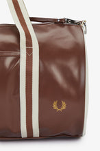 Load image into Gallery viewer, Fred Perry - Barrel Bag L7255 in Tan