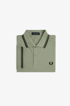 Load image into Gallery viewer, Fred Perry - M3600 in Seagrass / Black / Black